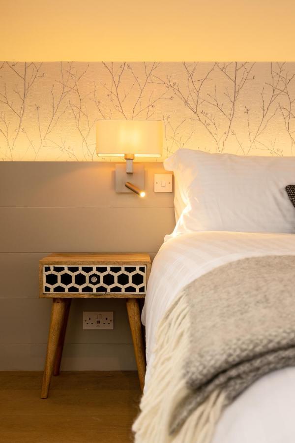 The Roost On Rock Road Hotel Бари Екстериор снимка